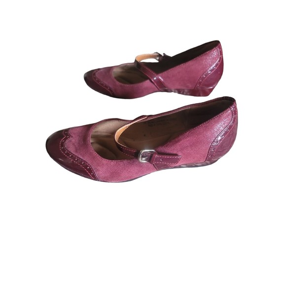 COMFORTIVA leather  Mary-jane Wedge  Preowned cushioned memory foam woman's  7W - Picture 3 of 6